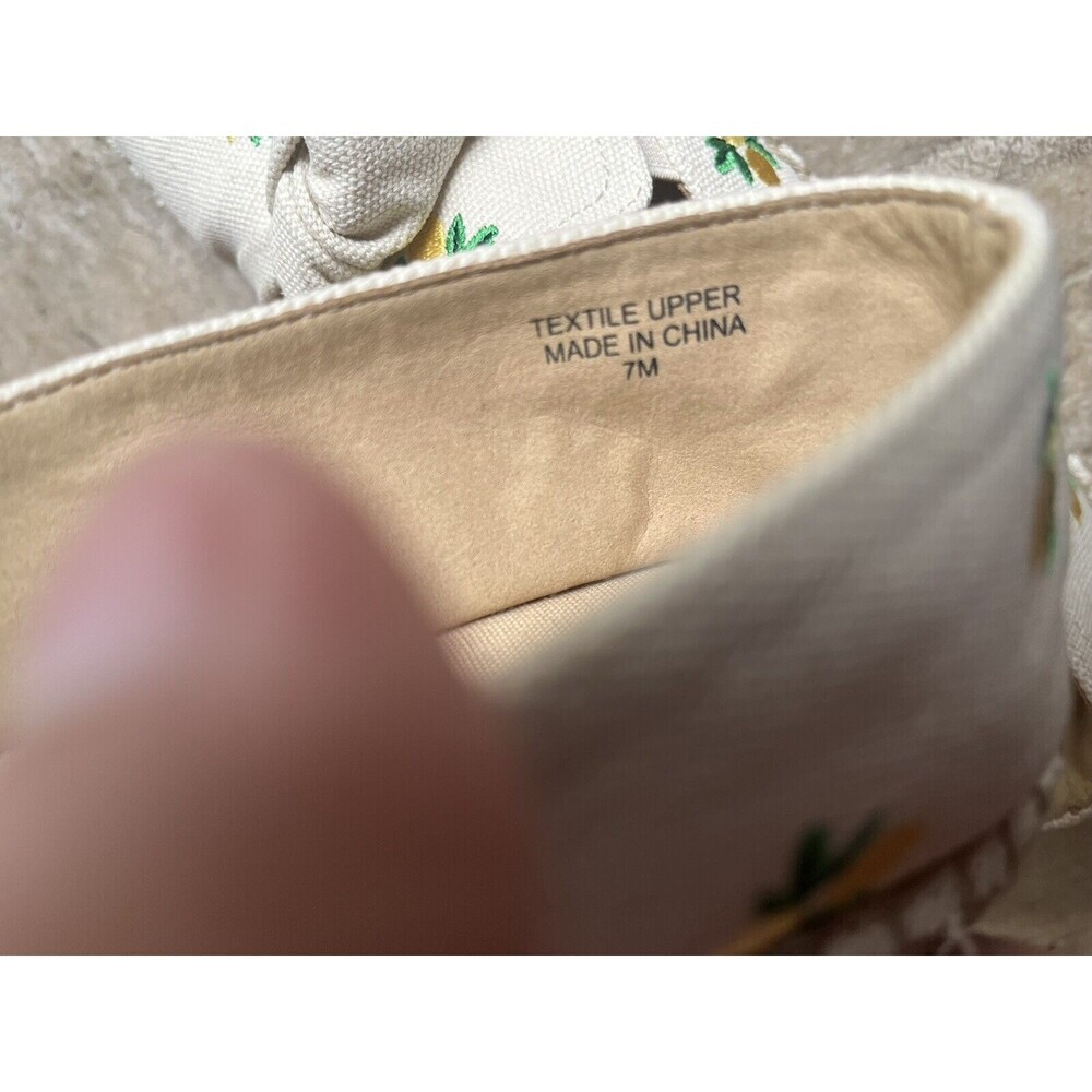 Talbots Izzy Lemon Embroidered Knotted Canvas Espadrille Flats Women’s Size 7M - Picture 11 of 12